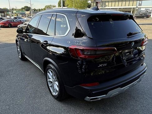 Used 2019 BMW X5 xDrive40i w/ Executive Package AWD/4WD image 14