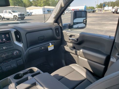 New 2026 Chevrolet Silverado 3500 W/T image 37