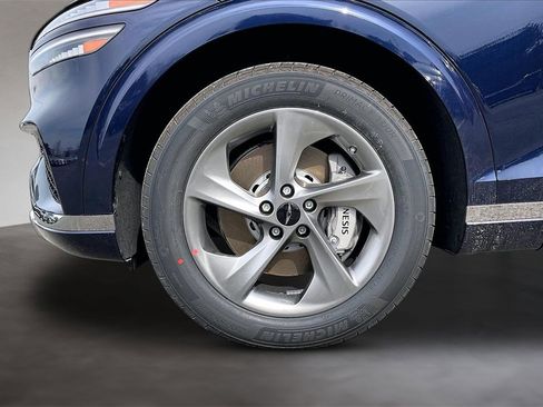 New 2026 Genesis GV70 2.5T Select image 12