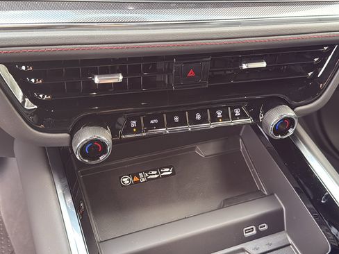 New 2026 Chevrolet Tahoe RST w/ RST Performance Edition image 14