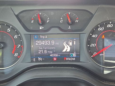 Used 2020 Chevrolet Camaro LT RWD image 20