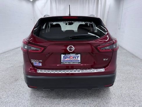 Used 2021 Nissan Rogue Sport SV FWD image 3