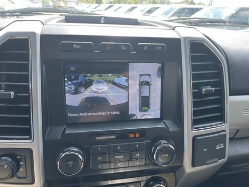 Used 2021 Ford F250 Lariat AWD/4WD image 29