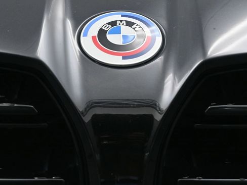 Used 2023 BMW M3 Competition w/ Executive Package image 19