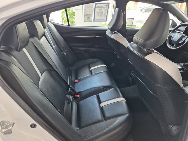 Used 2025 Toyota Camry SE FWD image 7