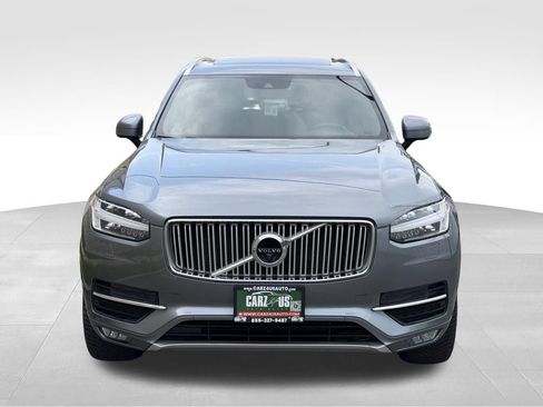 Used 2017 Volvo XC90 T6 Inscription w/ Vision Package AWD/4WD image 2