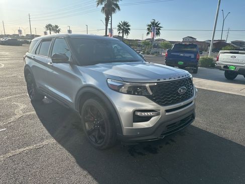 Used 2021 Ford Explorer ST w/ Equipment Group 401A image 7