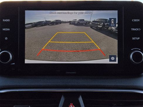 Used 2021 Hyundai Santa Fe SEL image 16