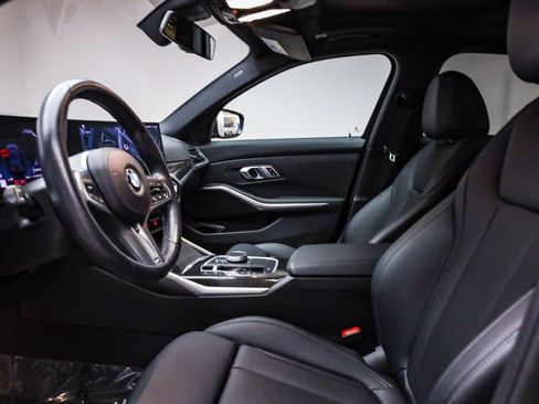 Used 2023 BMW 330i Sedan w/ M Sport Package image 19