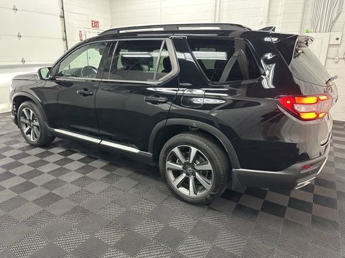 Used 2024 Honda Pilot Elite image 7