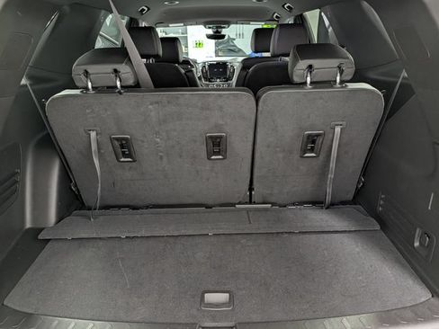 Certified 2023 Chevrolet Traverse LT w/ LT Premium Package AWD/4WD image 16