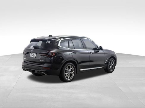 Used 2023 BMW X3 xDrive30i w/ Premium Package image 5