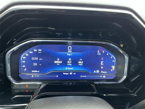 Used 2024 Chevrolet Silverado 3500 LT image 34