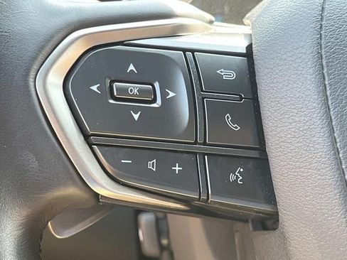 Used 2025 Lexus RX 350 Premium w/ Accessory Package (Z1) FWD image 35