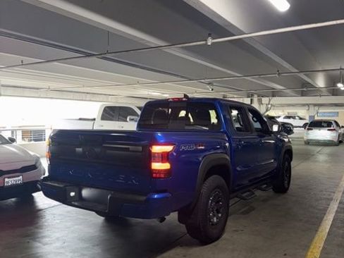 Used 2025 Nissan Frontier PRO-4X image 26