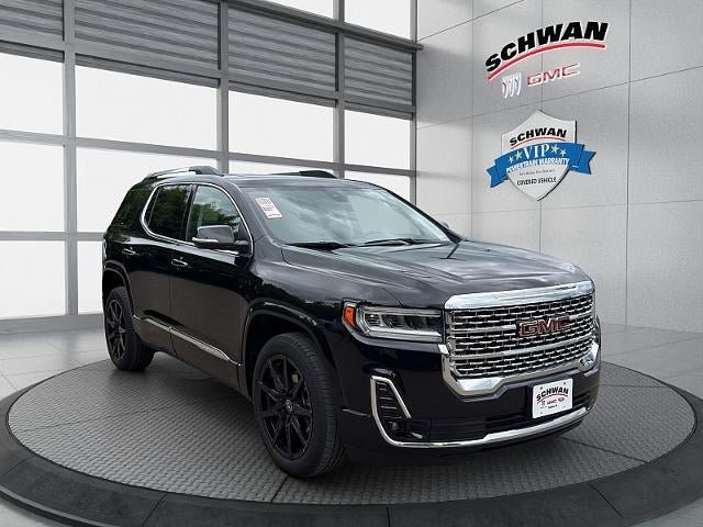 Used 2022 GMC Acadia Denali w/ LPO, Floor Liner Package AWD/4WD image 2