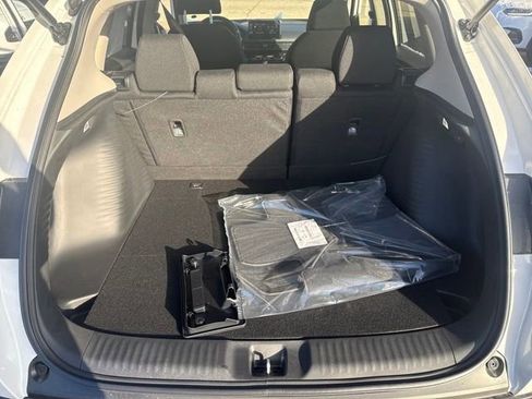New 2026 Honda HR-V LX image 19