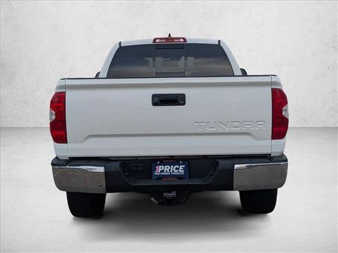 Used 2020 Toyota Tundra SR5 w/ SR5 Upgrade Package image 6