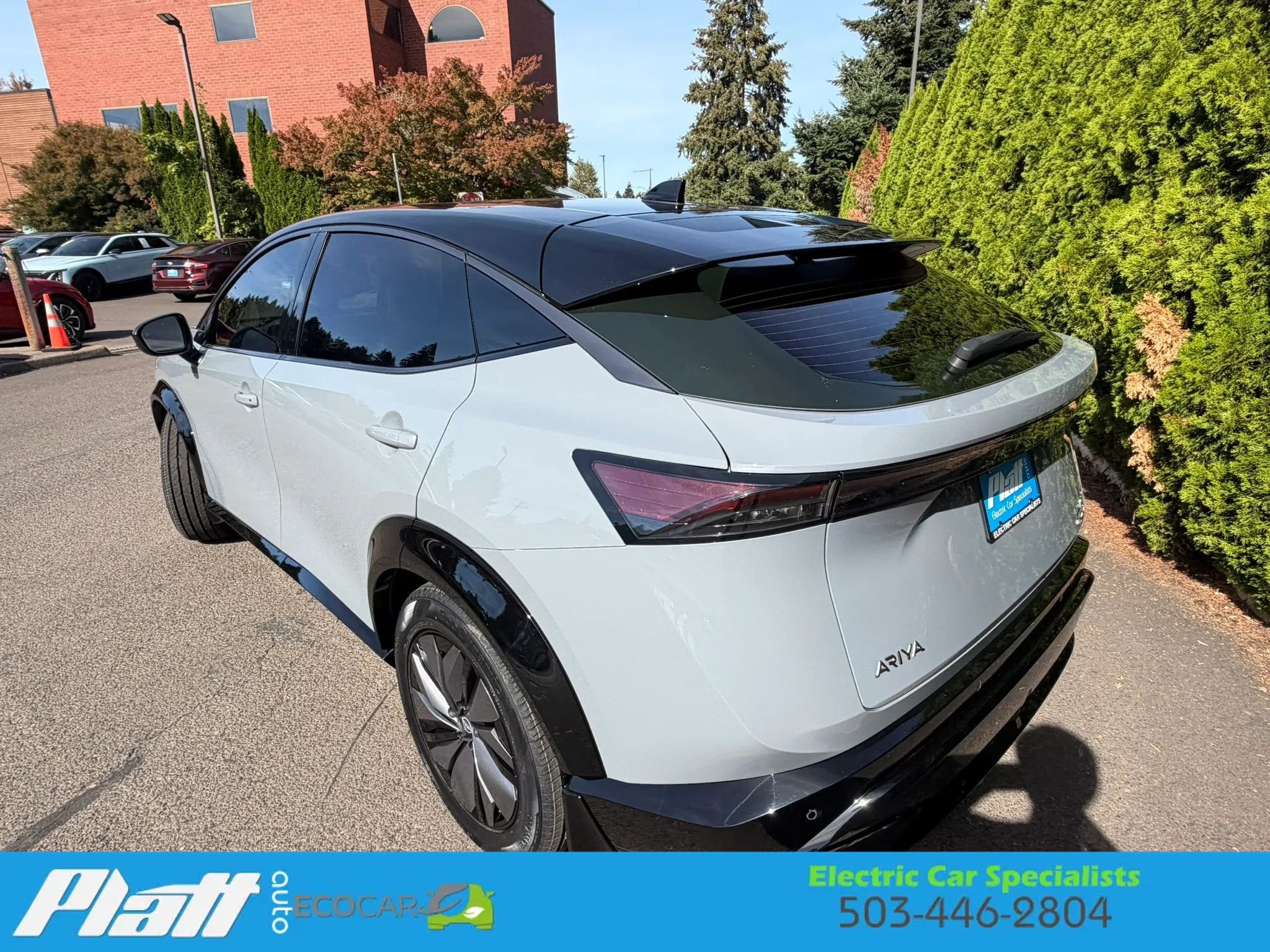 Used 2024 Nissan Ariya AWD image 7