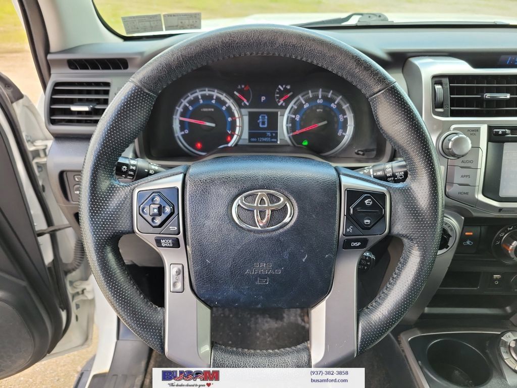 Used 2019 Toyota 4Runner SR5 AWD/4WD image 20