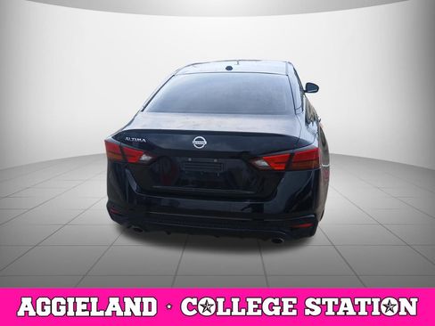 Used 2019 Nissan Altima 2.5 SV FWD image 3