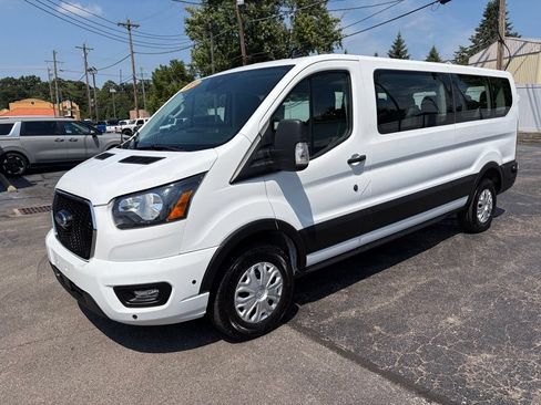 Used 2024 Ford Transit 350 XLT RWD image 38
