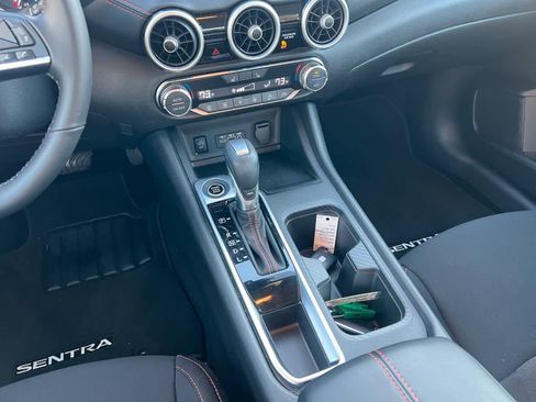 Certified 2024 Nissan Sentra SR image 14