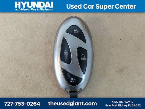 Used 2025 Hyundai Santa Fe SEL FWD image 41