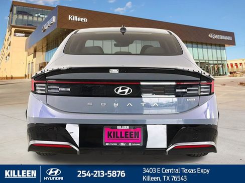 Used 2025 Hyundai Sonata SEL FWD image 7