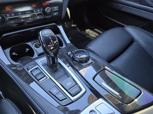 Used 2016 BMW 550i xDrive 550i xDrive image 21