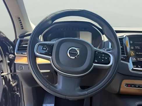 Used 2022 Volvo XC90 T6 Momentum w/ Advanced Package AWD/4WD image 21