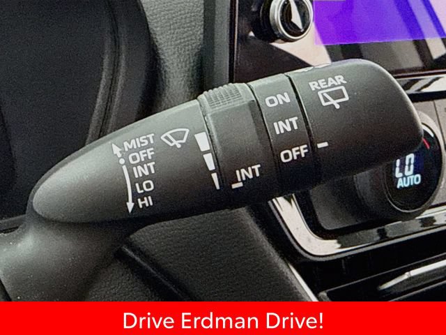 Certified 2025 Toyota Grand Highlander FWD image 16