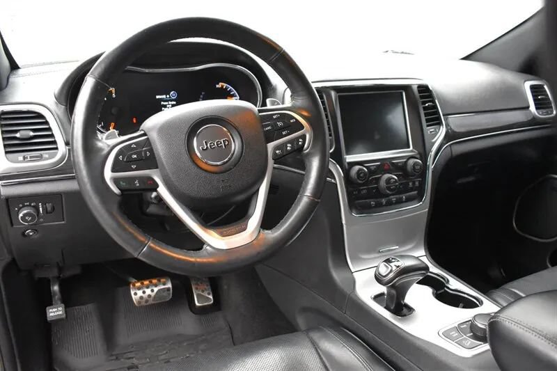 Used 2015 Jeep Grand Cherokee High Altitude AWD/4WD image 3