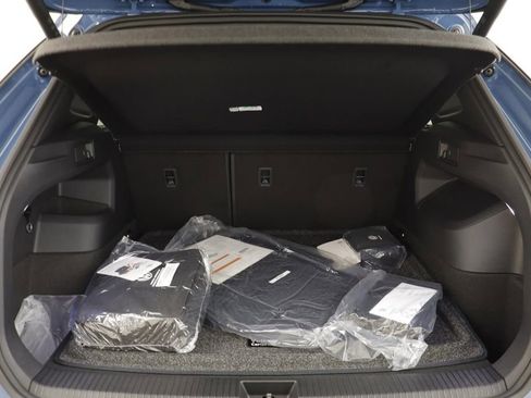 New 2026 Volkswagen Tiguan SEL R-Line image 21