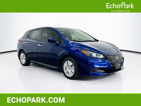 Used 2025 Nissan Leaf S FWD image 1