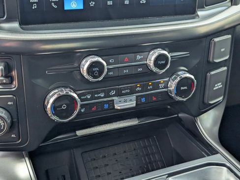 Used 2025 Ford F150 Lariat w/ Equipment Group 502A High AWD/4WD image 31