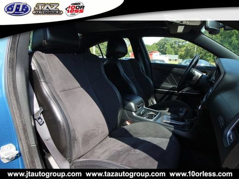Used 2020 Dodge Charger R/T w/ Plus Group RWD image 15