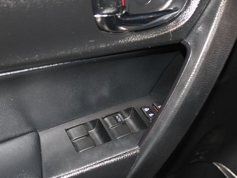 Used 2019 Toyota Corolla SE FWD image 10