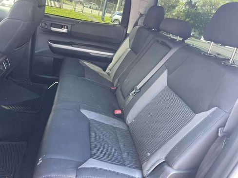Used 2015 Toyota Tundra SR5 image 19