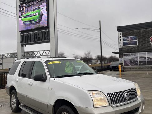 Used 2003 Mercury Mountaineer Luxury image 1