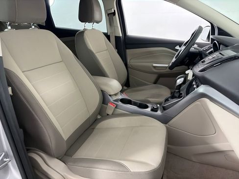 Used 2014 Ford Escape SE image 28