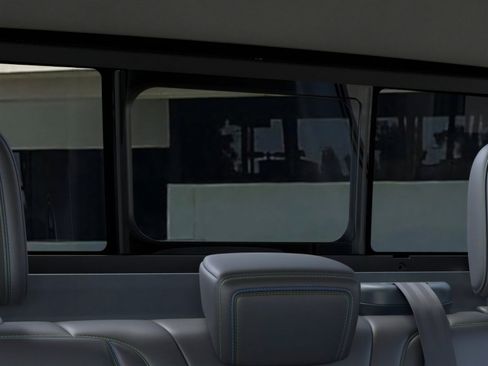 New 2025 Ford Maverick Lobo image 24