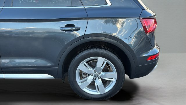 Used 2018 Audi Q5 2.0T Premium Plus w/ Premium Plus Package AWD/4WD image 33