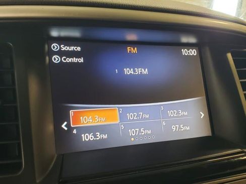 Used 2019 Nissan Pathfinder S AWD/4WD image 22