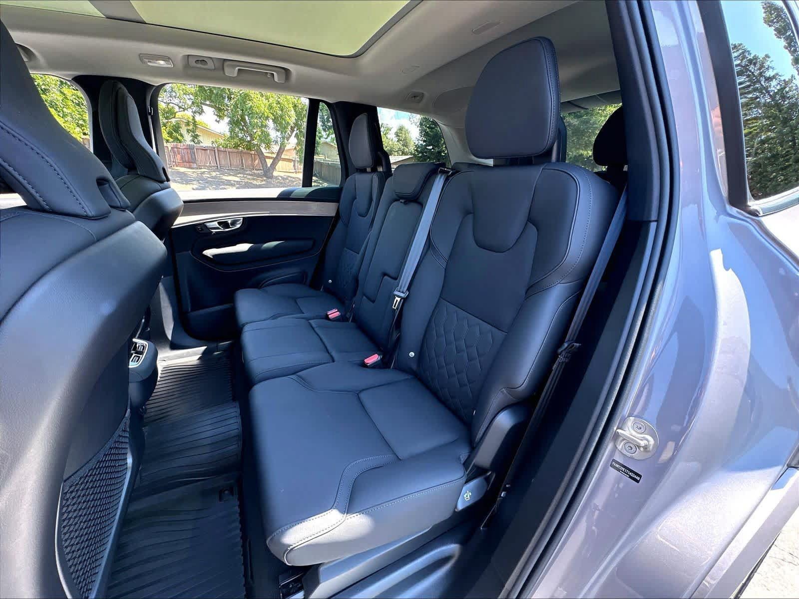 Used 2026 Volvo XC90 B5 Plus w/ Protection Package AWD/4WD image 29