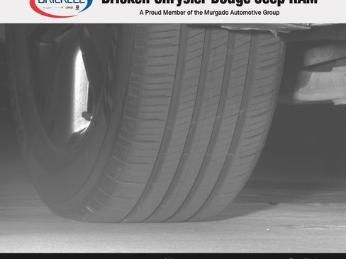 Used 2018 Toyota RAV4 XLE FWD image 10