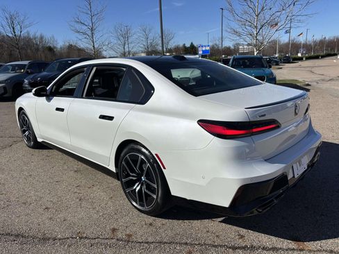 New 2026 BMW 760i xDrive AWD/4WD image 7