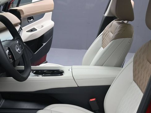 New 2026 Nissan Murano Platinum AWD/4WD image 18