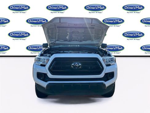 Used 2022 Toyota Tacoma SR w/ SX Package image 30