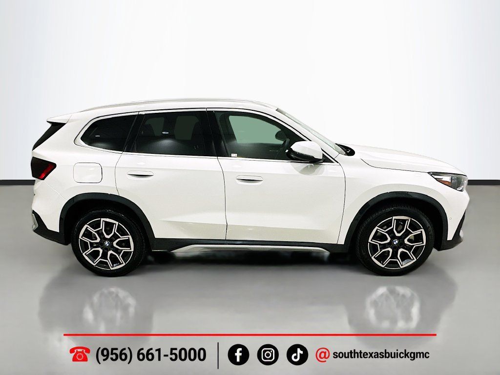 Used 2026 BMW X1 xDrive28i w/ Convenience Package AWD/4WD image 9